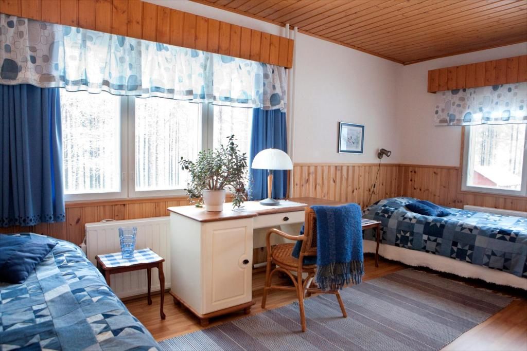 Отель Hotelli Möhkön Rajakartano - Ilomantsi Petkeljärvi